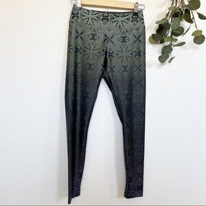 Niyama Sol- Black/Green Printed Leggings - Small